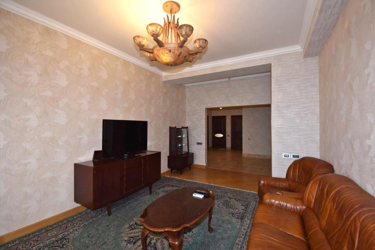 Rent Inn Yerevan On Buzand Street Dış mekan fotoğraf