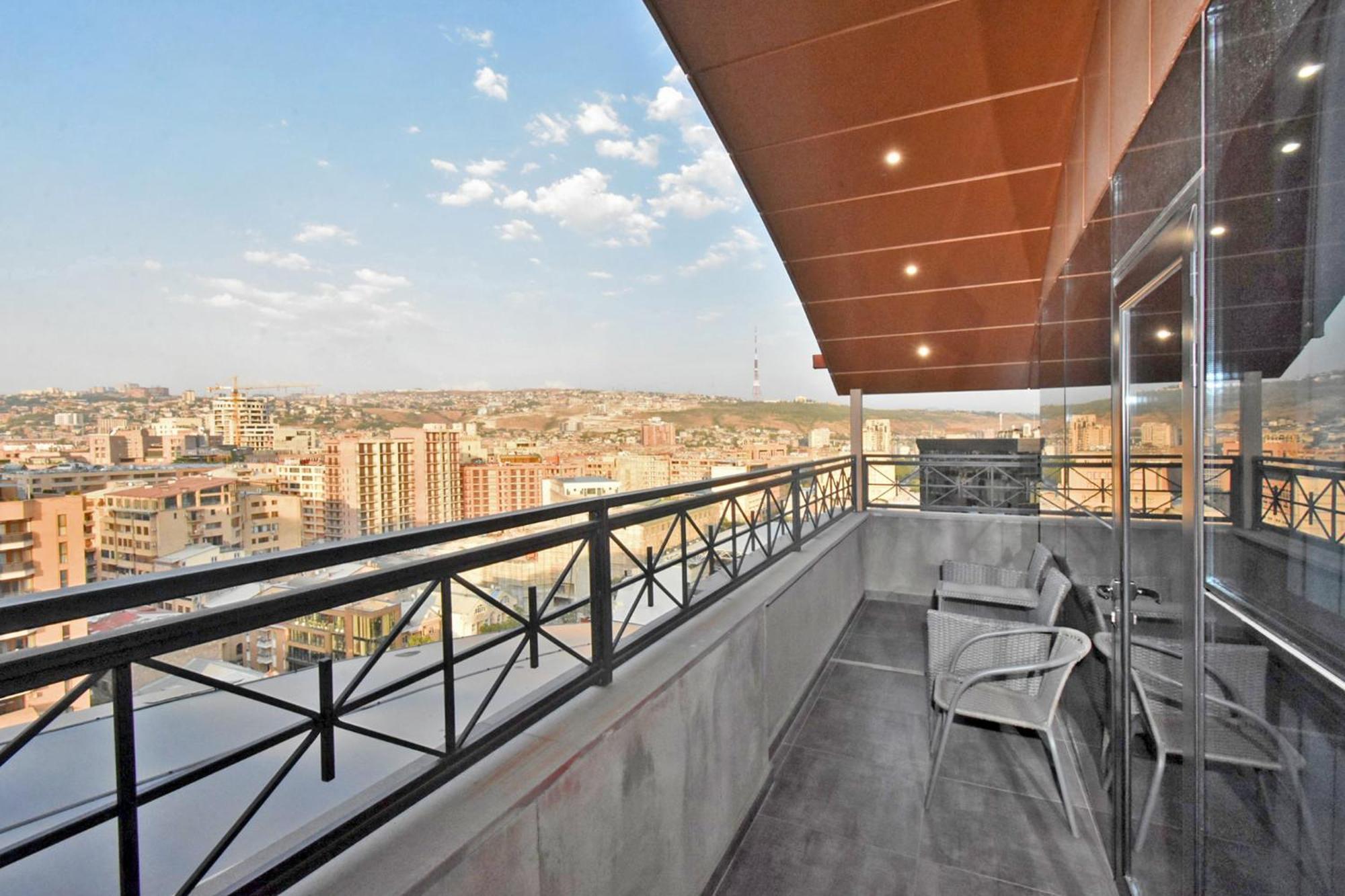 Rent Inn Yerevan On Buzand Street Dış mekan fotoğraf